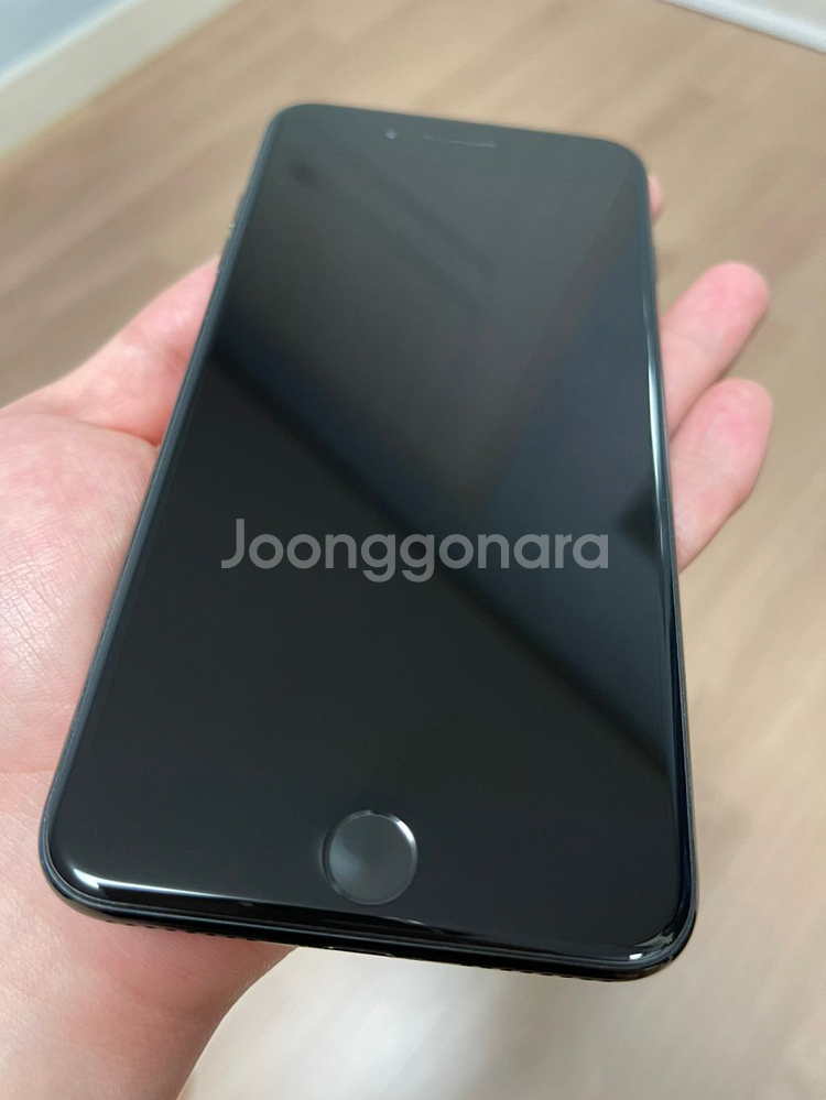 S급 아이폰7플러스 제트블랙 128gb 풀박--1