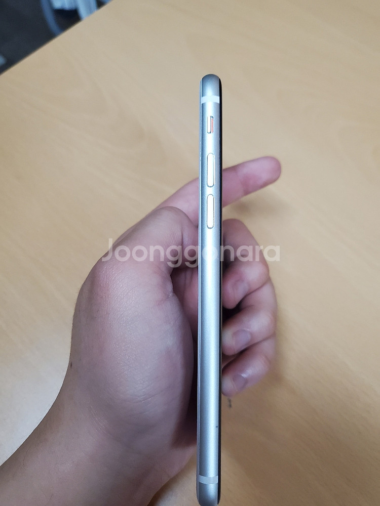 <급처> 풀박 아이폰 se2 64기가 화이트!!--2