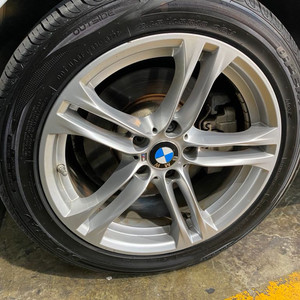 BMW 18인치 휠 M팩 휠 타이어 한대분