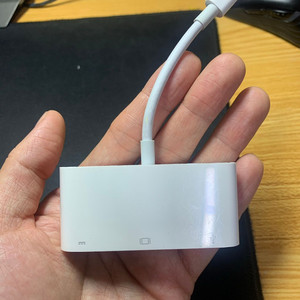 [애플 정품 C타입 허브] USB-C VGA Mult