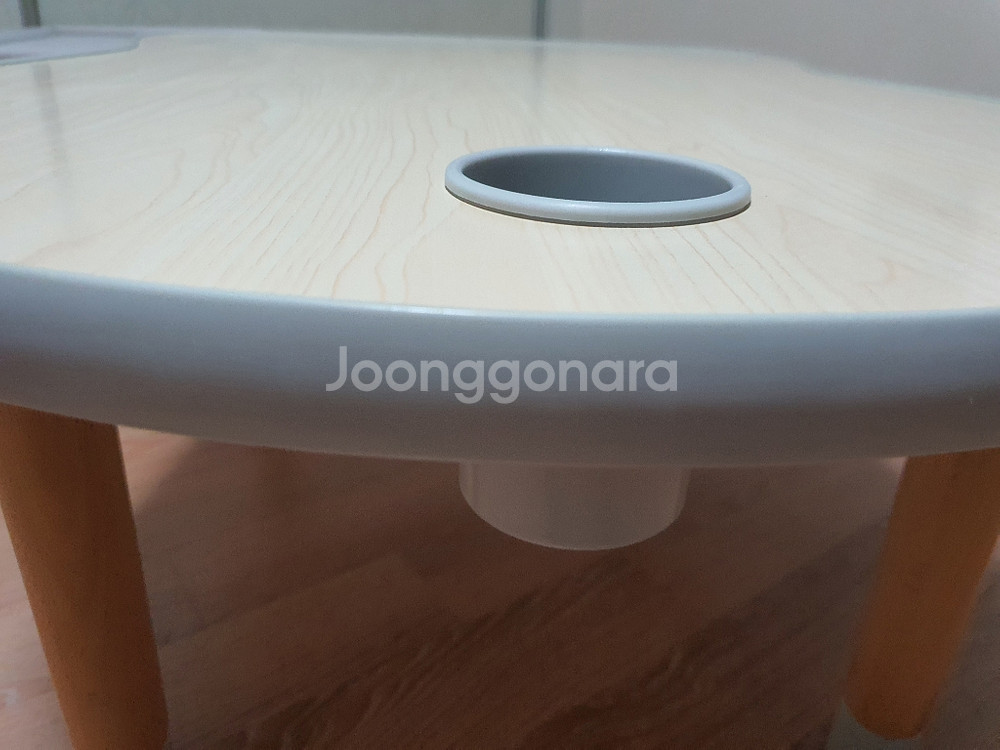 세이지폴 와이드테이블+북클레벤 소파 (일괄4만원)--5