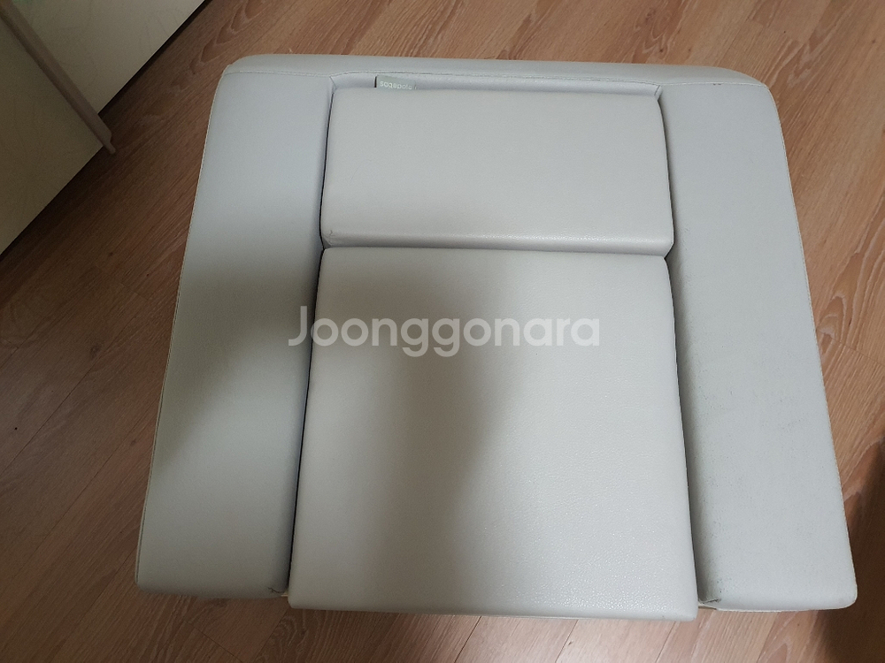 세이지폴 와이드테이블+북클레벤 소파 (일괄4만원)--6