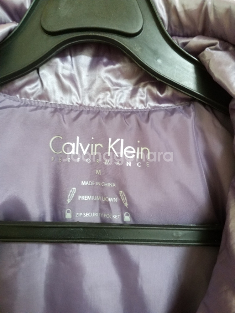 여성 캘빈클라인 거위털 패딩조끼 (90-95)--2