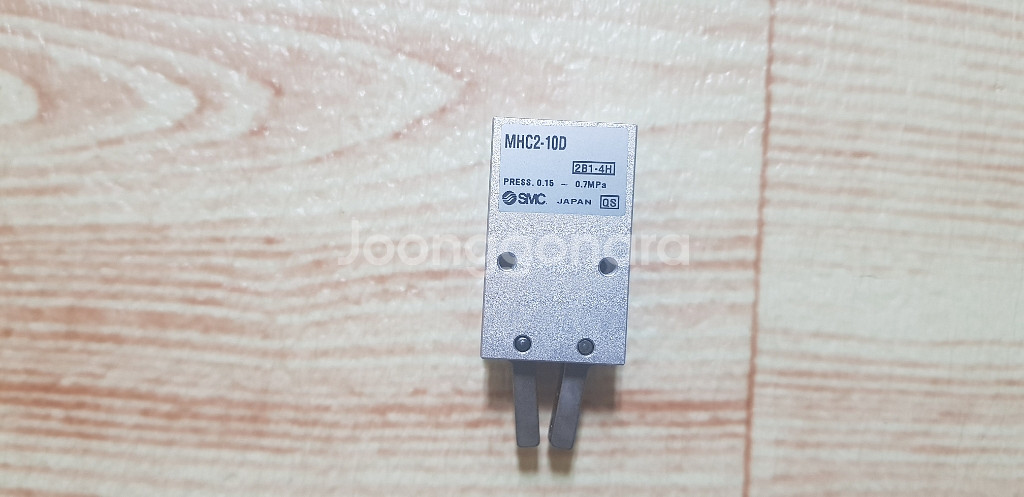 (새제품)SMC 핑거실린더(MHC2-10D)--2