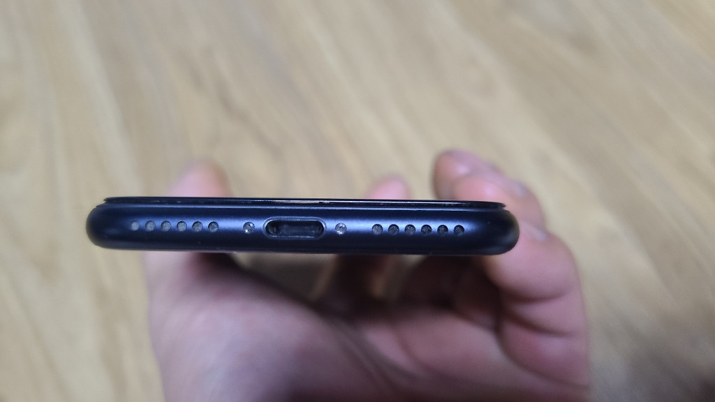 아이폰se2 128기가 a급팜!--3