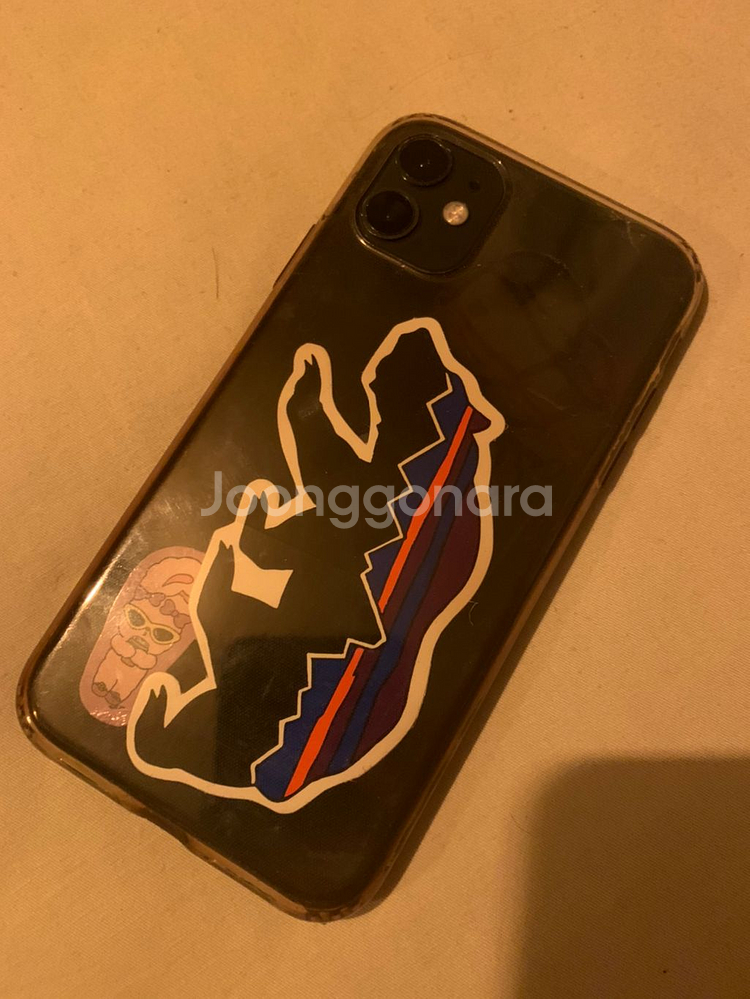 아이폰 11 128GB 파손--1