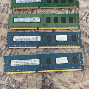 DDR3 10600U 4G 4개 32000원 배송무료