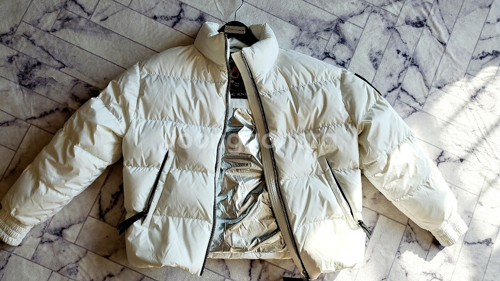 무스너클 19fw 럼스덴 s사이즈--4