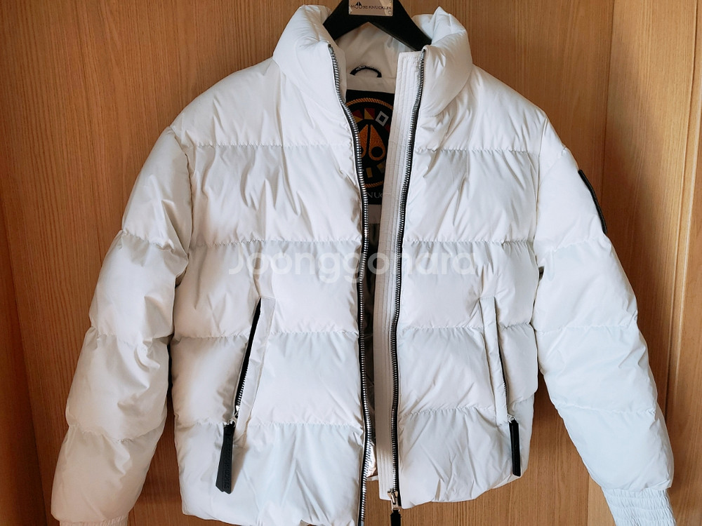 무스너클 19fw 럼스덴 s사이즈--7