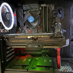 RTX2070 본체 팝니다