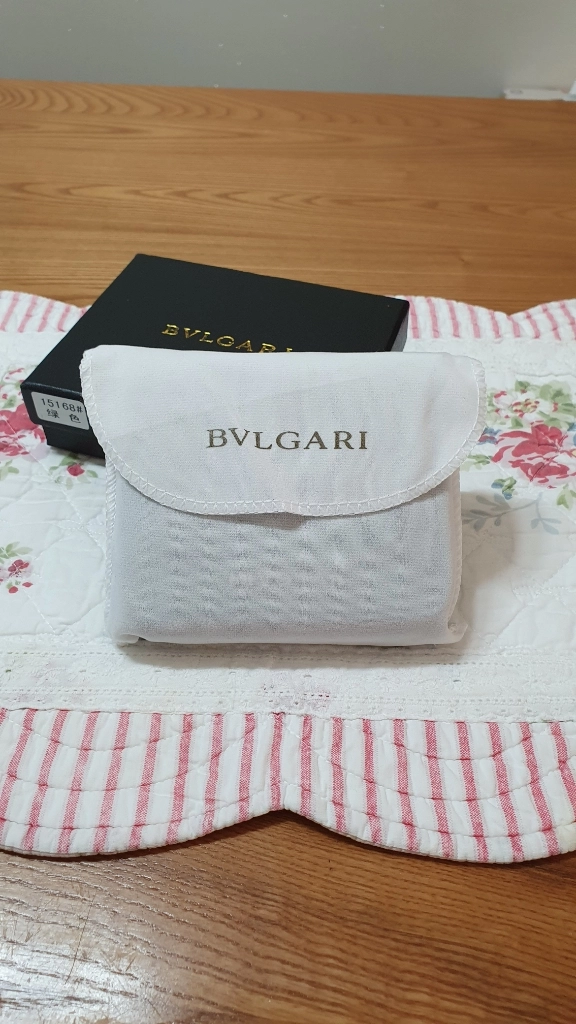 불가리 그린반지갑 이미지