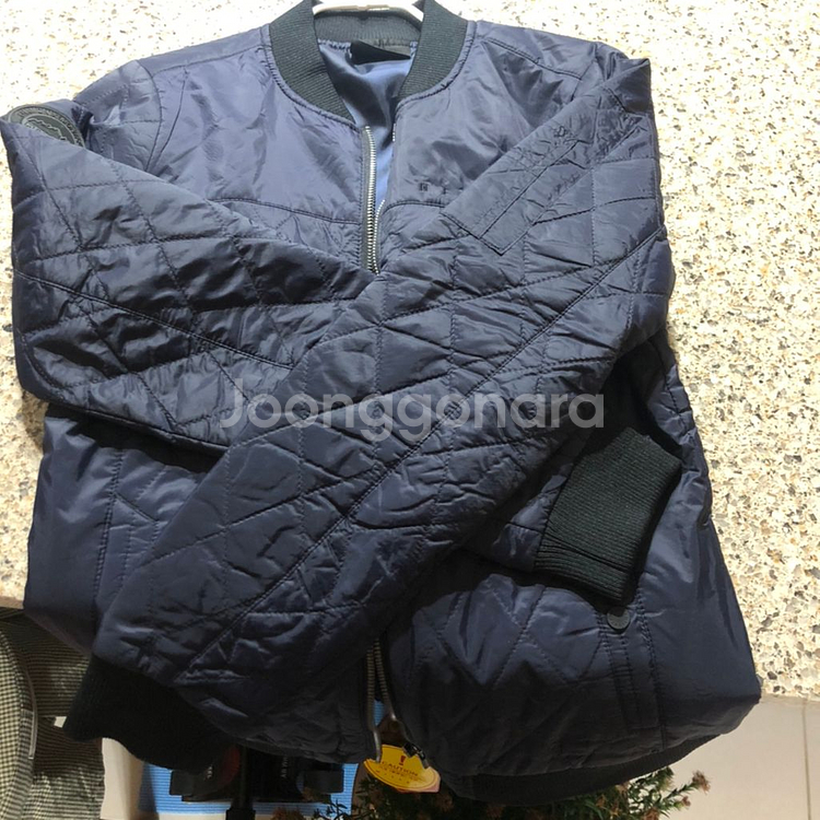 밀레 고급 여성점퍼--3