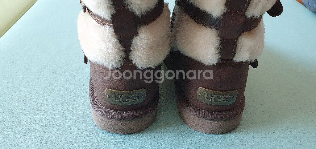 UGG (어그) 부츠--2