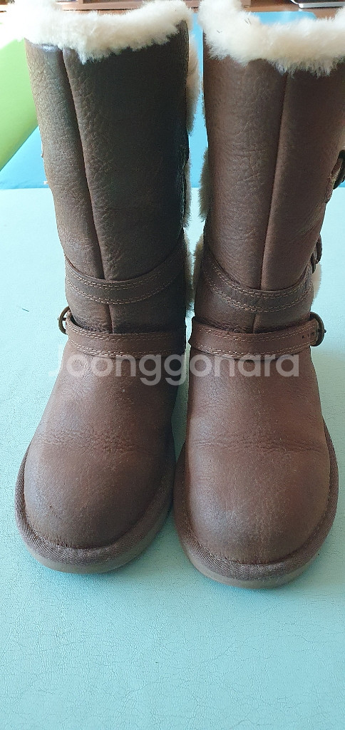 UGG (어그) 부츠--3