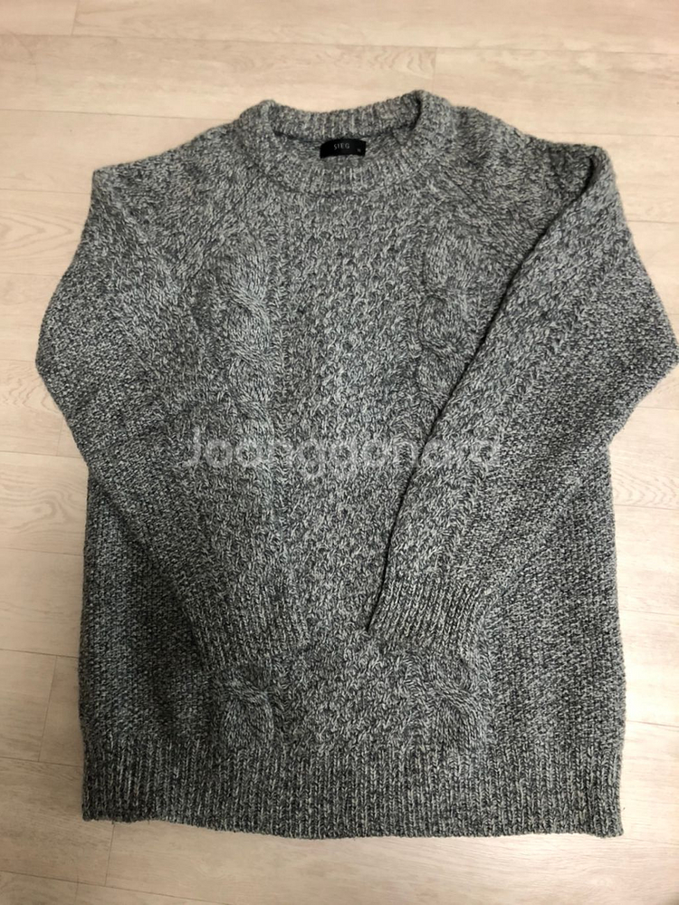 지이크 그레이 니트 팝니다.(95 size)--0