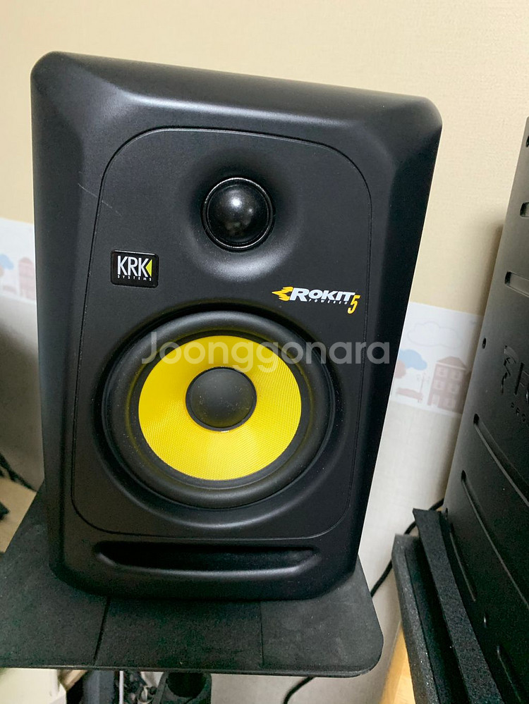 krk rokit5 G3--3