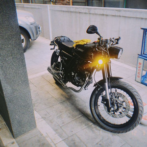 엘로이혼터125