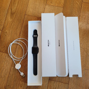 애플워치3 스페이스그레이 알루미늄 38mm 급처합니다