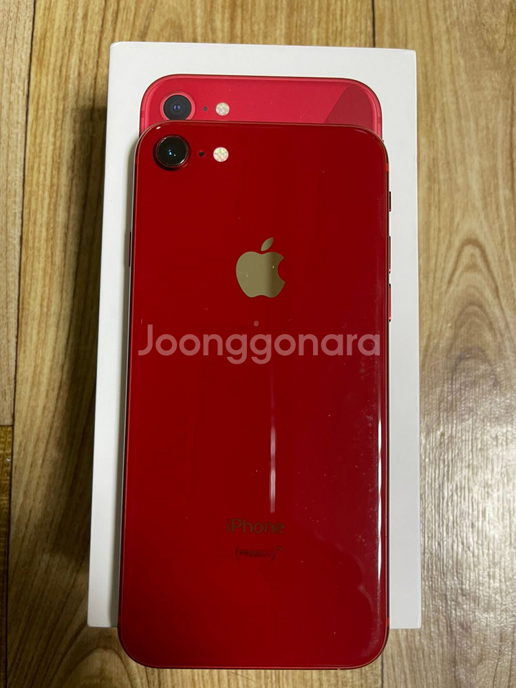 아이폰8 64gb 레드 팝니다--1