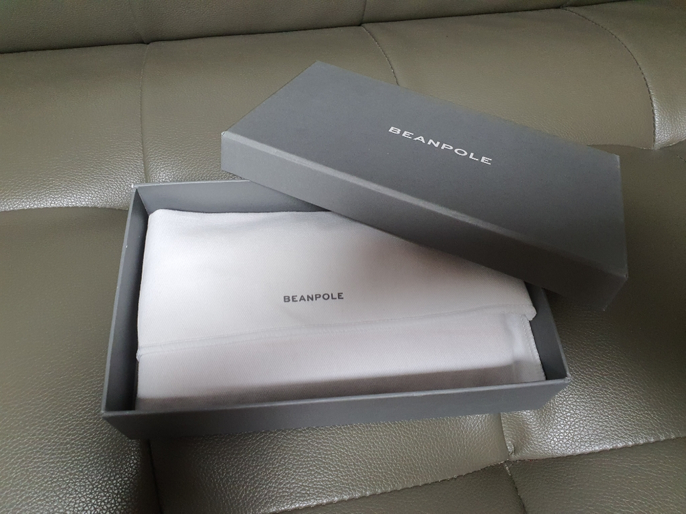 빈폴 알파벳2단 라이트핑크 장지갑--2