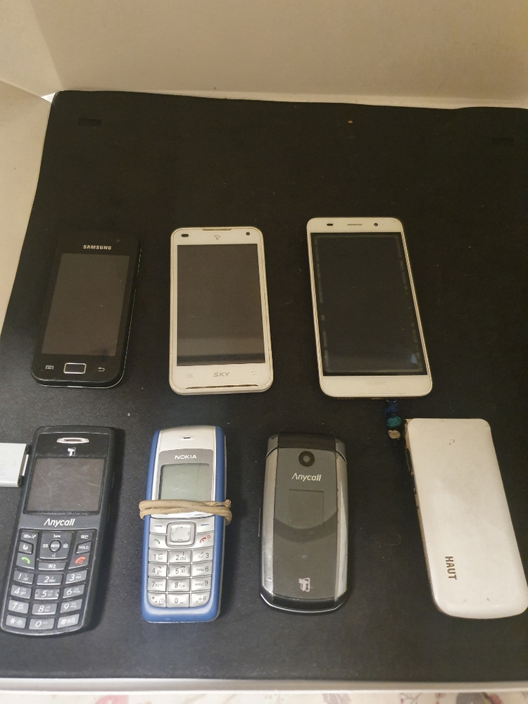 수집용 2g폰,3g폰 피쳐폰 올드폰--4