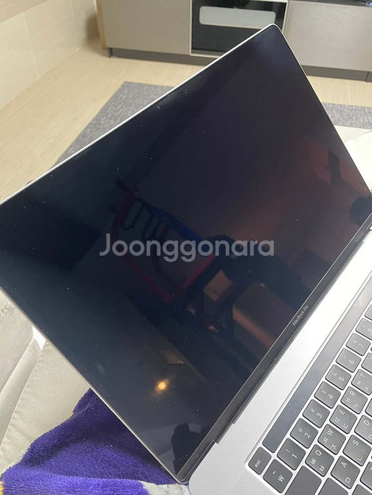 맥북프로 2019 기본형 16인치 판매--3