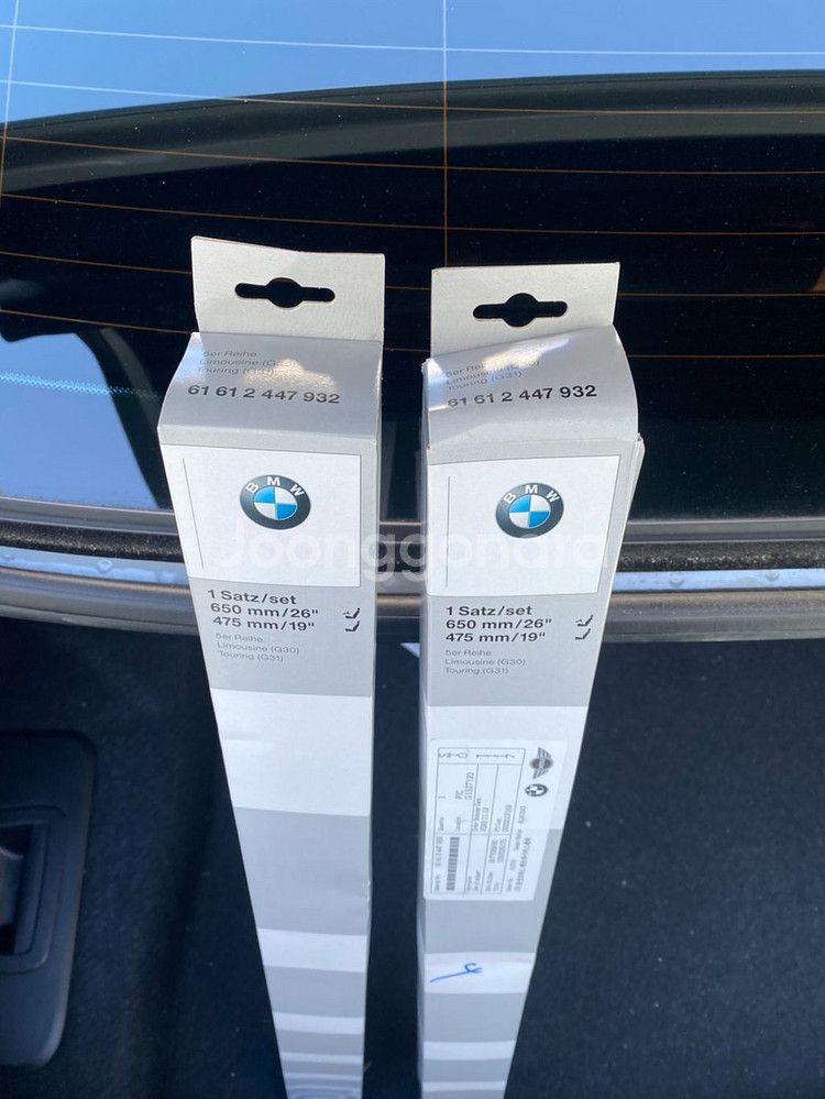BMW 5시리즈 G30 (정품) 새 와이퍼--1