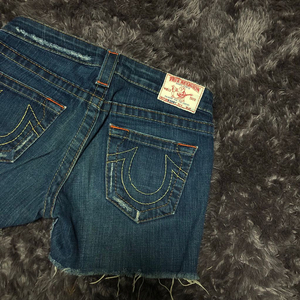 TRUE RELIGION 청반바지