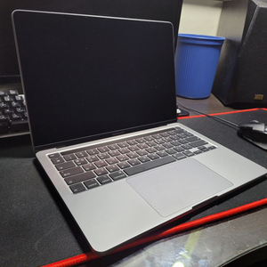 맥북프로 13인치 고급형 (2Ghz/16GB/1TB)