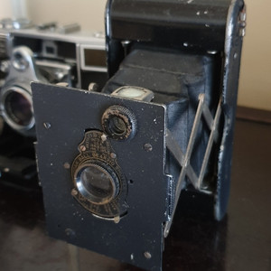 아주 오래된 카메라