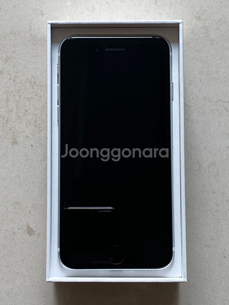 아이폰se2 화이트--2