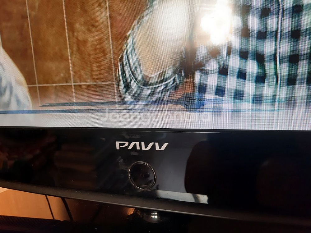 삼성 32인치 LCD TV (화면 이상)--2