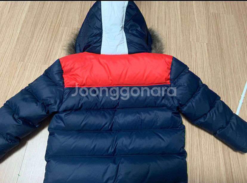 타미힐피거 키즈패딩 2Y--3