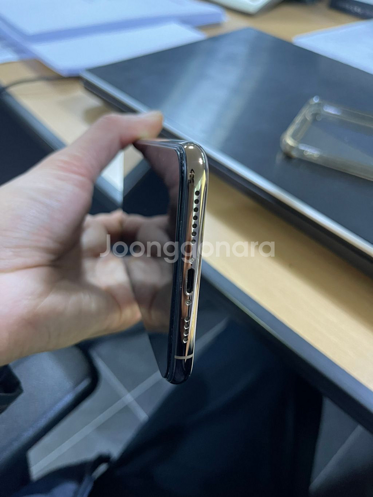 아이폰 XS MAX 64기가--4