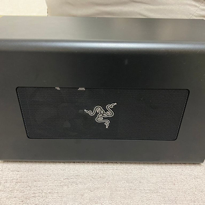 Razer core x egpu 판매합니다