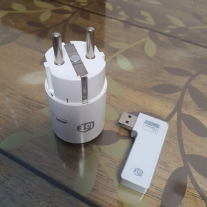 LG iot 허브/플러그 부산 판매합니다