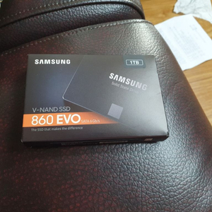 삼엉 860 evo 1TB 팝니다