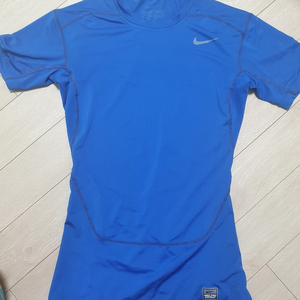 Nike pro combet L 사이즈 컴프레션