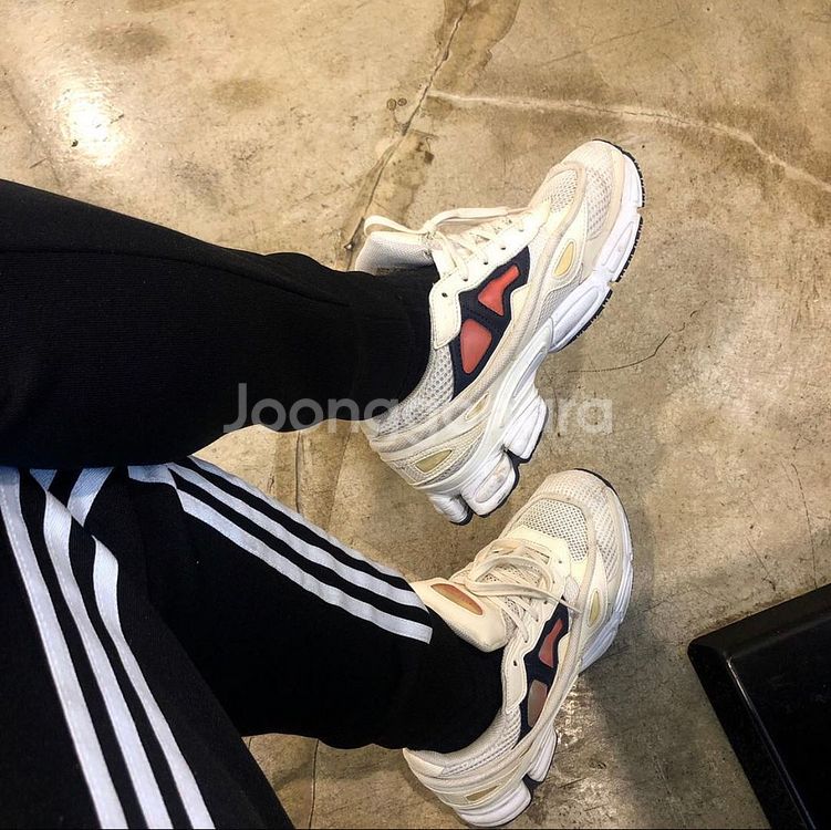 [275]라프시몬스 오즈위고2 아이보리--0