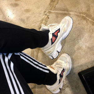 [275]라프시몬스 오즈위고2 아이보리