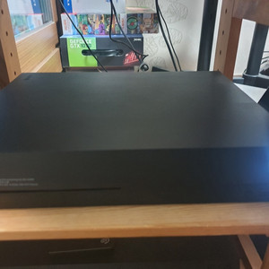 XBOX ONE X