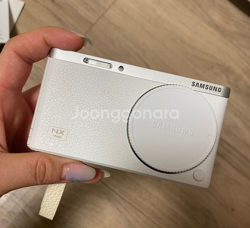가격내림 삼성 nx mini 판매합니다.--1