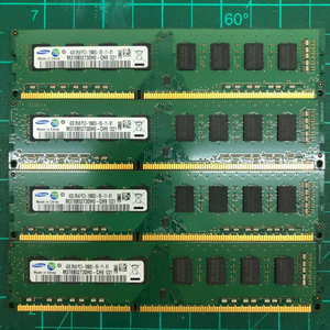 DDR3 삼성램 4g x 4장 16기가 팝니다