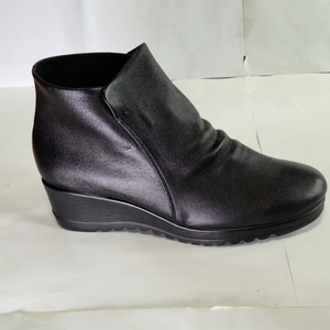 여성 소가죽 앵글 240mm