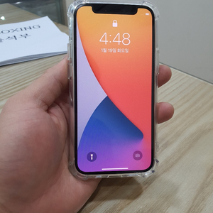 아이폰 12mini 256g 화이트 자급제폰 팝니다.