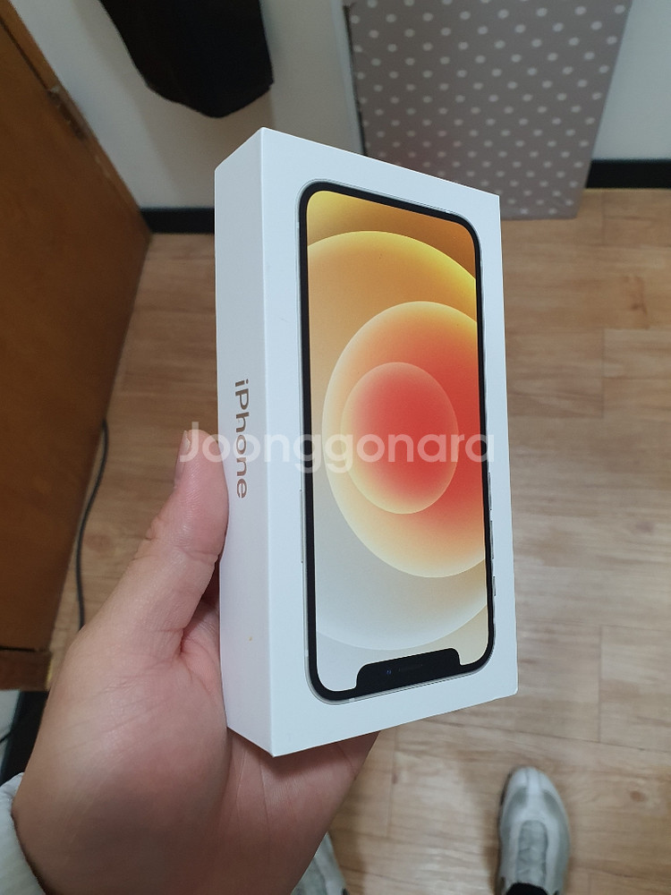 아이폰 12mini 256g 화이트 자급제폰 팝니다.--2