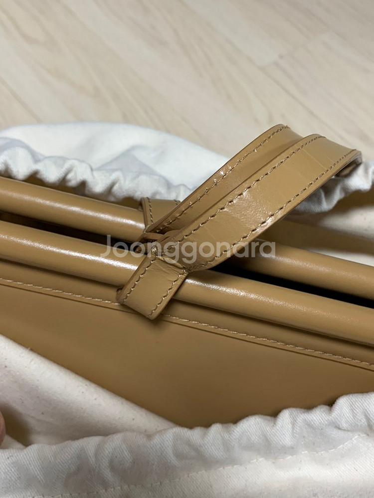 투티에 파라렐 카멜 가방--2