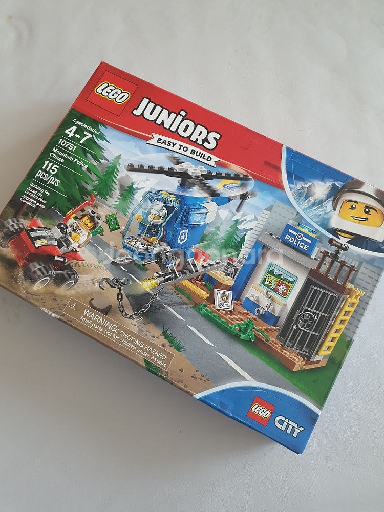 레고주니어 숲속 경찰 추격전--0