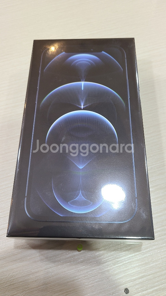 대구]자급제 아이폰12프로 512GB 판매합니다.--1