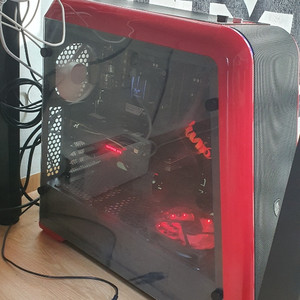 i7 8700, gtx1070 컴퓨터 본체 팔아요